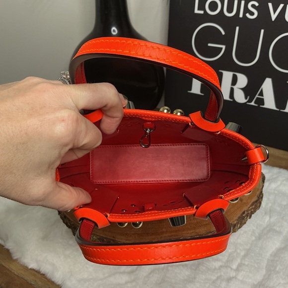 Christian Louboutin Neon Orange Small Cabata Bag - Picture 7 of 9